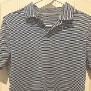 Nike Golf Polo. Boys Size L. Excellent condition. Like new. Hardly worn.